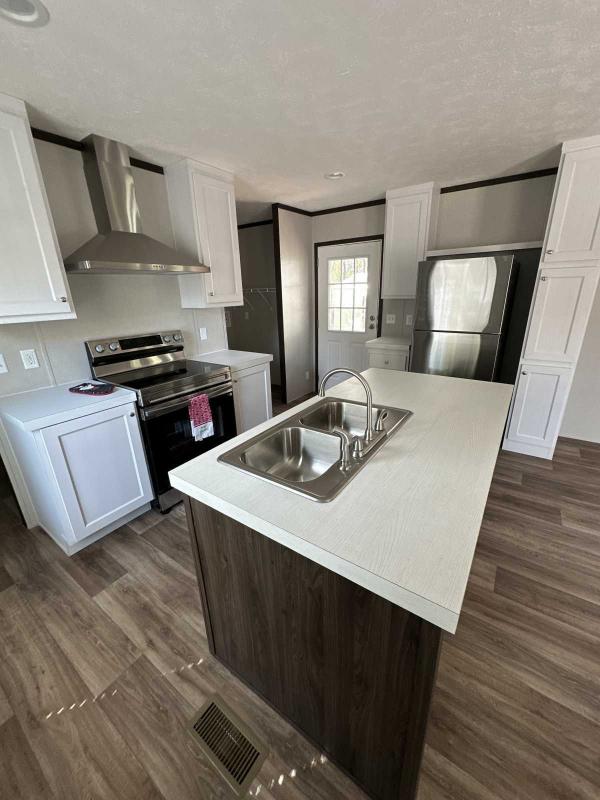 2025 Clayton MIYO Mobile Home