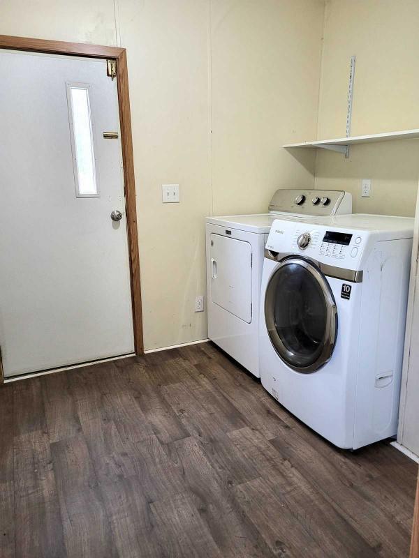 1998 Fleetwood 4563R Manufactured Home