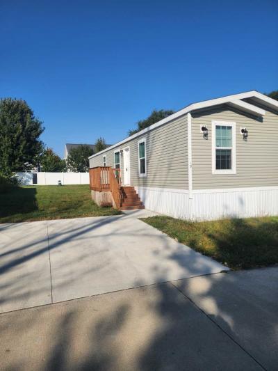 Photo 4 of 12 of home located at 511 East 1st Street #19 Huxley, IA 50124