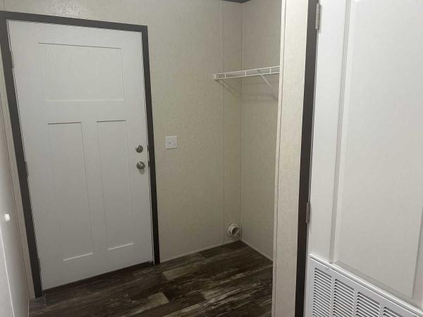 2021 Champion RFN1664 901 Manufactured Home