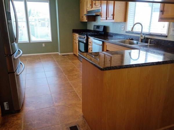 1995 Hallmark Mobile Home