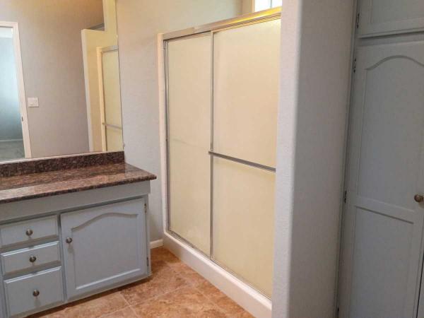 1995 Hallmark Mobile Home
