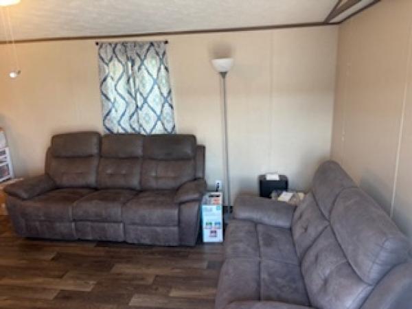 2023 2023 Mobile Home