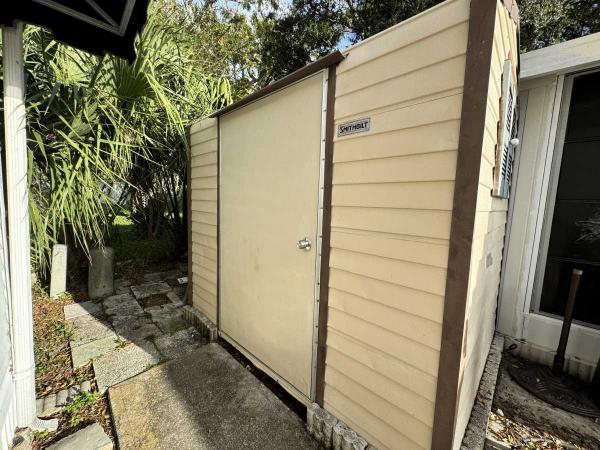 1986 Manufactured Home