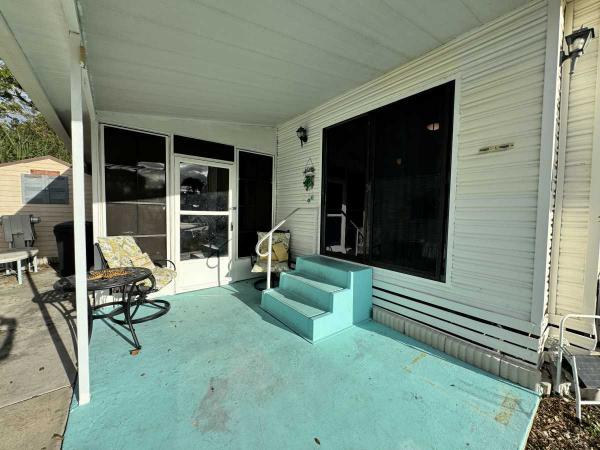 1986 Manufactured Home