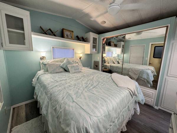 1986 Manufactured Home
