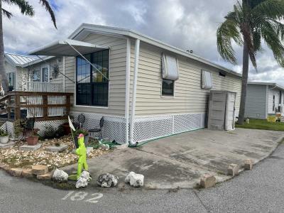 Photo 4 of 30 of home located at 6735 Hammock Rd Lot 182 Port Richey Adult Community, FL 34668