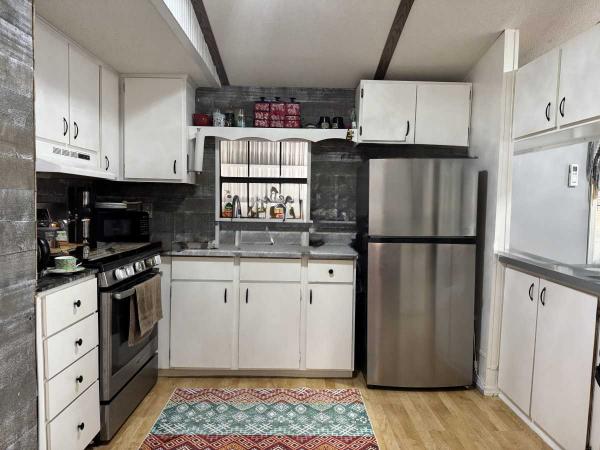 1988 Manufactured Home