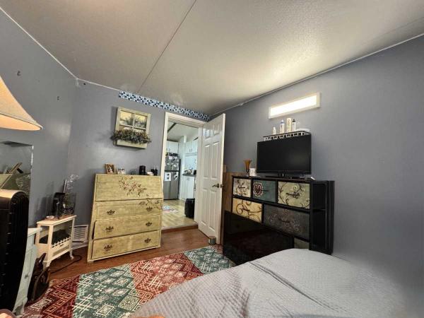 1988 Manufactured Home