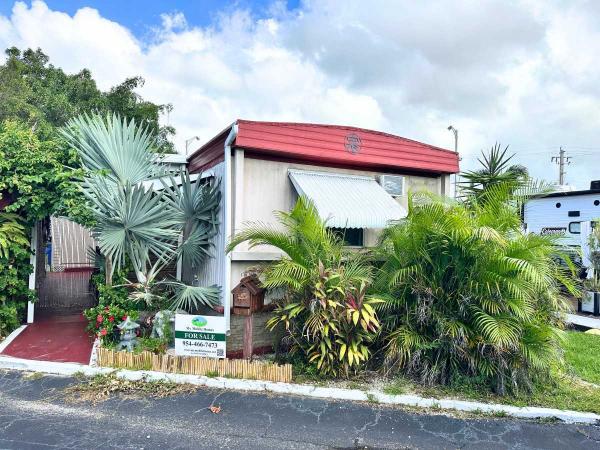 Photo 1 of 2 of home located at 205 2nd St Hallandale, FL 33009