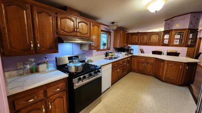 Photo 4 of 25 of home located at 2655 Allissa Ln. Maplewood, MN 55119