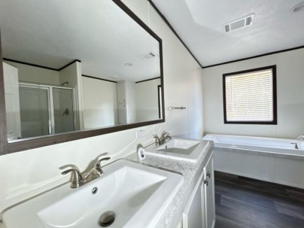 2022 ABSOLUTE Manufactured Home