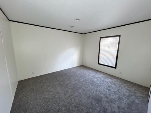 2022 ABSOLUTE Manufactured Home