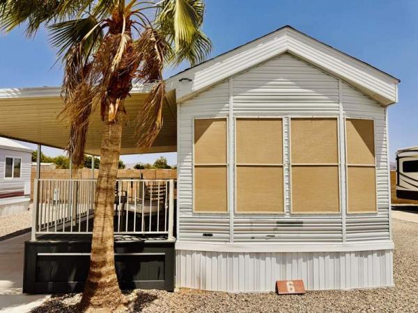 Photo 1 of 2 of home located at 10442 N Frontage Rd #006 Yuma, AZ 85365