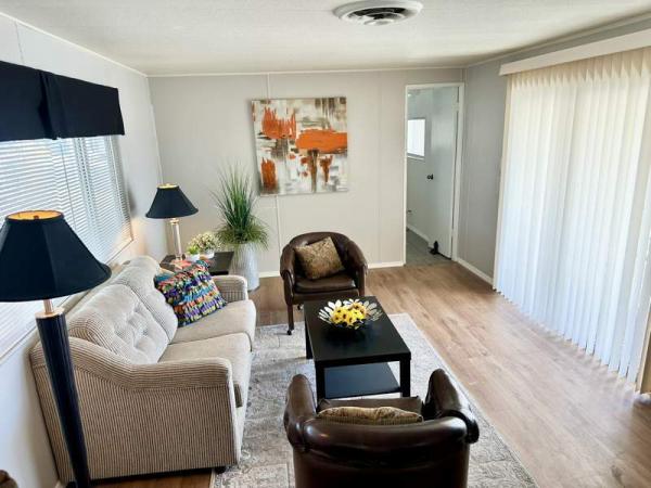 1970 UNK Manufactured Home