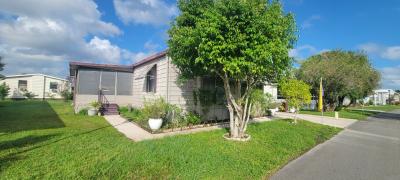 Photo 2 of 15 of home located at 5452 Marty Road Orlando, FL 32822