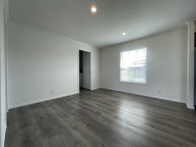 Photo 4 of 11 of home located at 7204 East Grand River Ave Lot 480 Portland, MI 48875