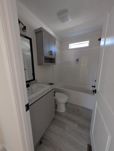 Photo 4 of 6 of home located at 39 Lobue Lane Cheektowaga, NY 14225