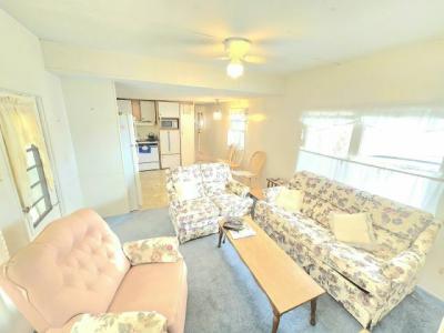 Photo 3 of 8 of home located at 7400 46th Ave. N Lot #120 Saint Petersburg, FL 33709