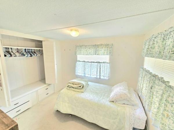 1970 MERC HS Manufactured Home