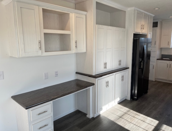 2023 Champion RA2852215 Mobile Home