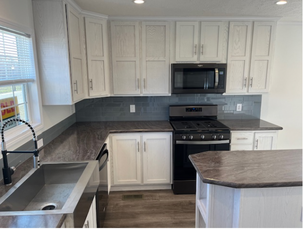2023 Champion RA2852215 Mobile Home