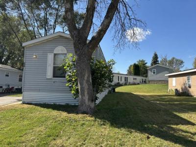 Photo 4 of 20 of home located at 489 Cimarron Lake Elmo, MN 55042