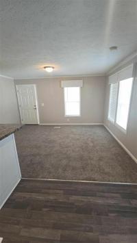2021 Clayton Homes Inc Community Series Mobile Home