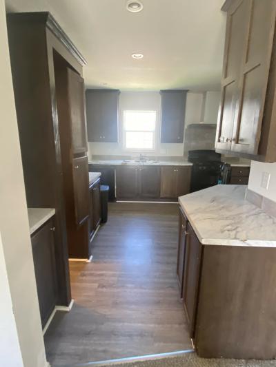 Photo 5 of 6 of home located at 1789 Knollwood Bend Ypsilanti, MI 48198