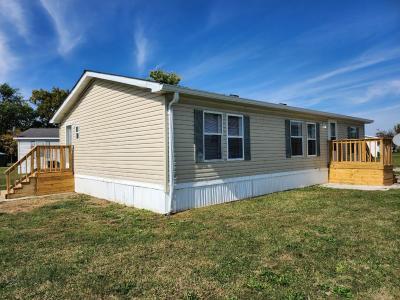 Mobile Home at 2501 E. Applecreek Ln. Muncie, IN 47303