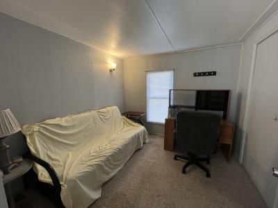 Photo 5 of 10 of home located at 40016 N Cornwall Cir Sterling Heights, MI 48310