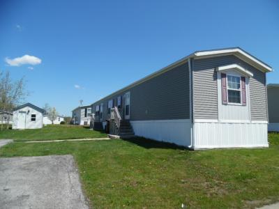 Mobile Home at 29958 Applewood Flat Rock, MI 48134