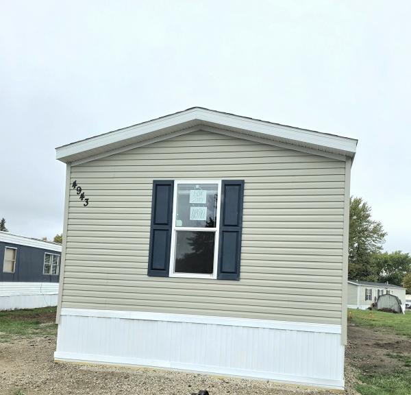 2025 Champion RAP1666H32212 Mobile Home