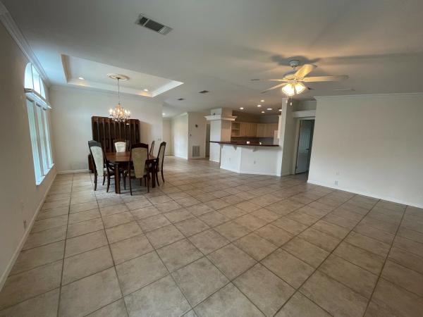 2005 Homes of Merit Mobile Home For Sale