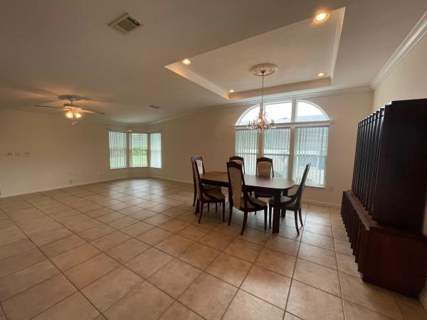 2005 Homes of Merit Mobile Home For Sale