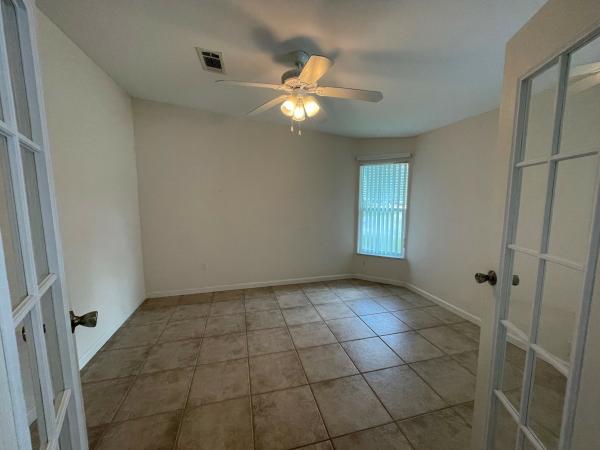 2005 Homes of Merit Mobile Home For Sale