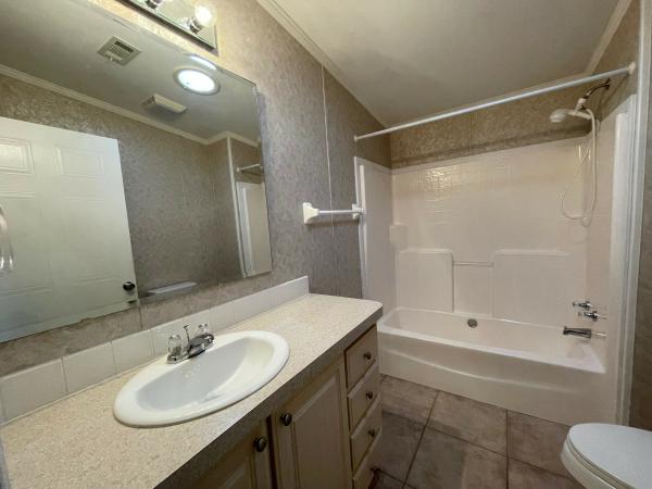 2005 Homes of Merit Mobile Home For Sale