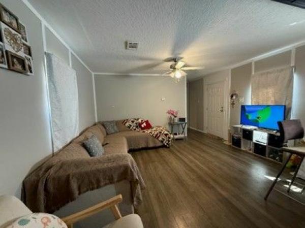 2022 1660337-GSM Mobile Home
