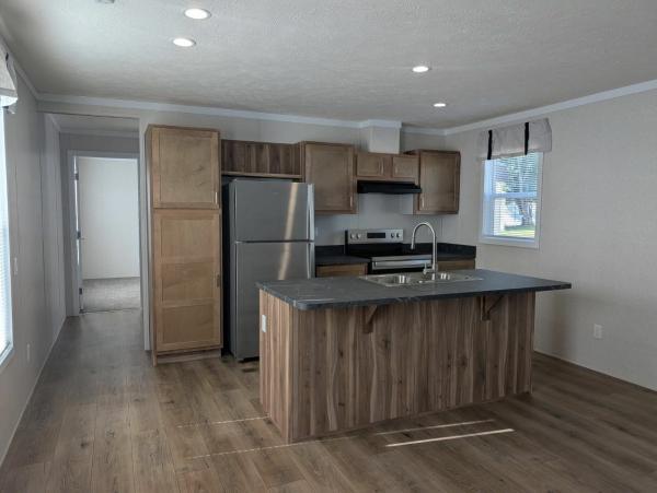 2025 Cavco Ind Velocity Mobile Home