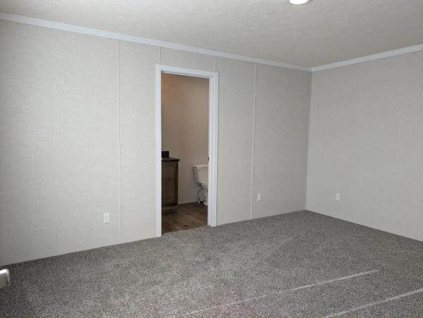 2025 Cavco Ind Velocity Mobile Home