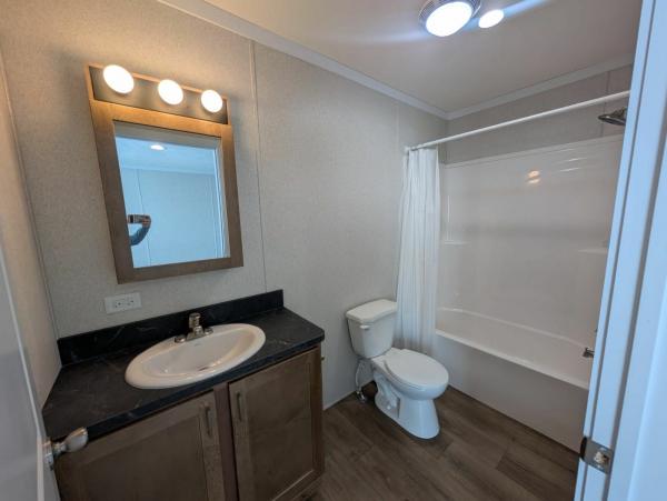 2025 Cavco Ind Velocity Mobile Home