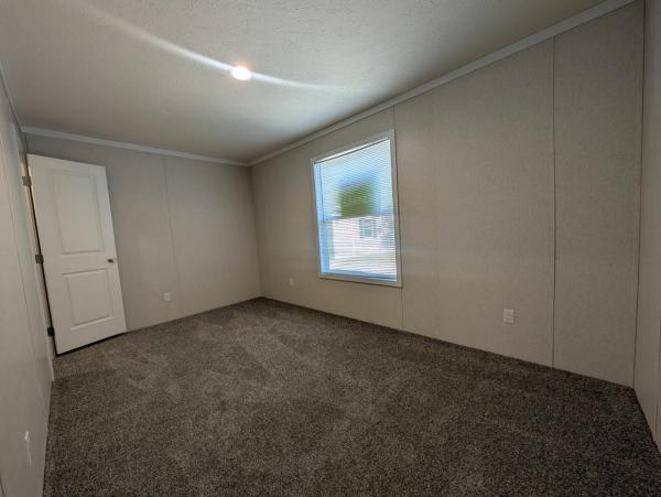 2025 Cavco Ind Velocity Mobile Home