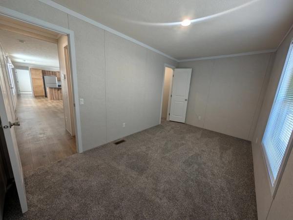 2025 Cavco Ind Velocity Mobile Home