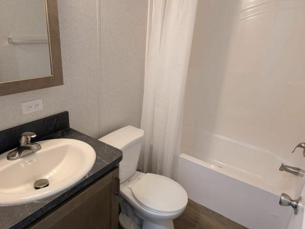 2025 Cavco Ind Velocity Mobile Home