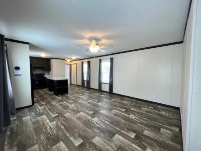 Mobile Home at 46632 Le Grande Blvd, Site #944 Macomb, MI 48044