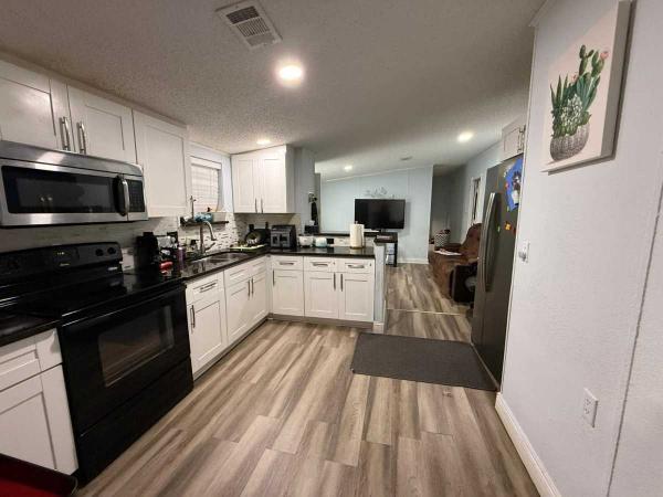 1998 MERI Manufactured Home
