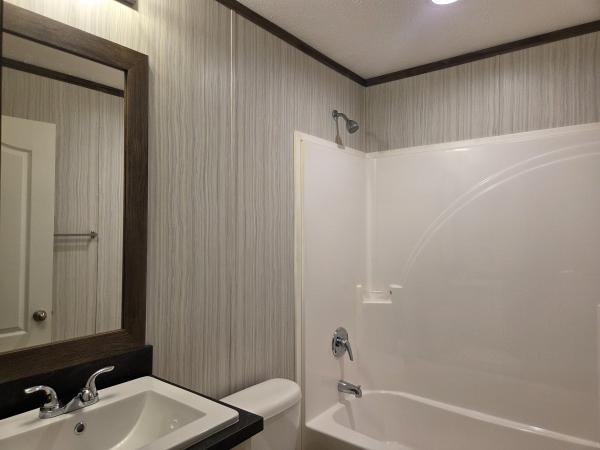 2023 96PLH16763XH23A  Home