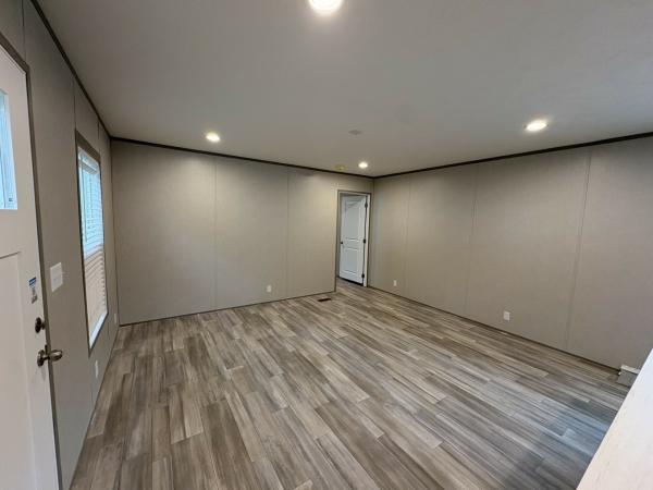 2025 22MAC16663AH25  Home