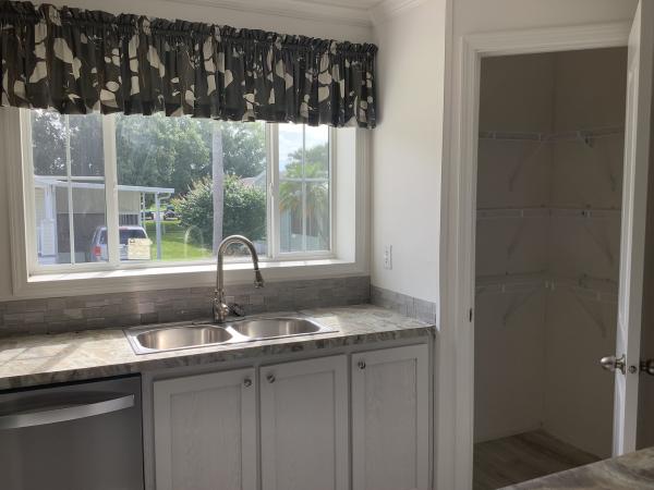 2023 SIG4523E  Home