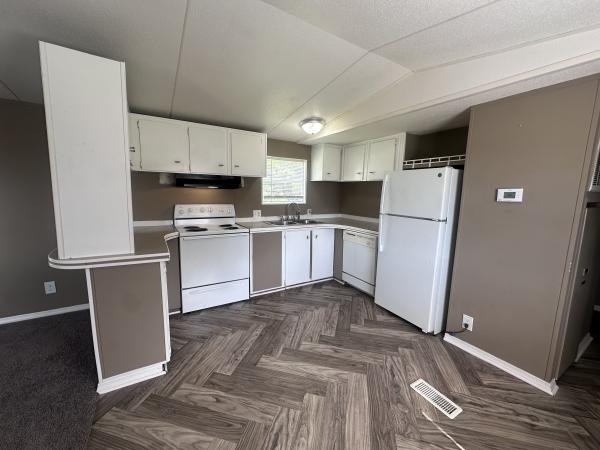 1993  Mobile Home For Sale